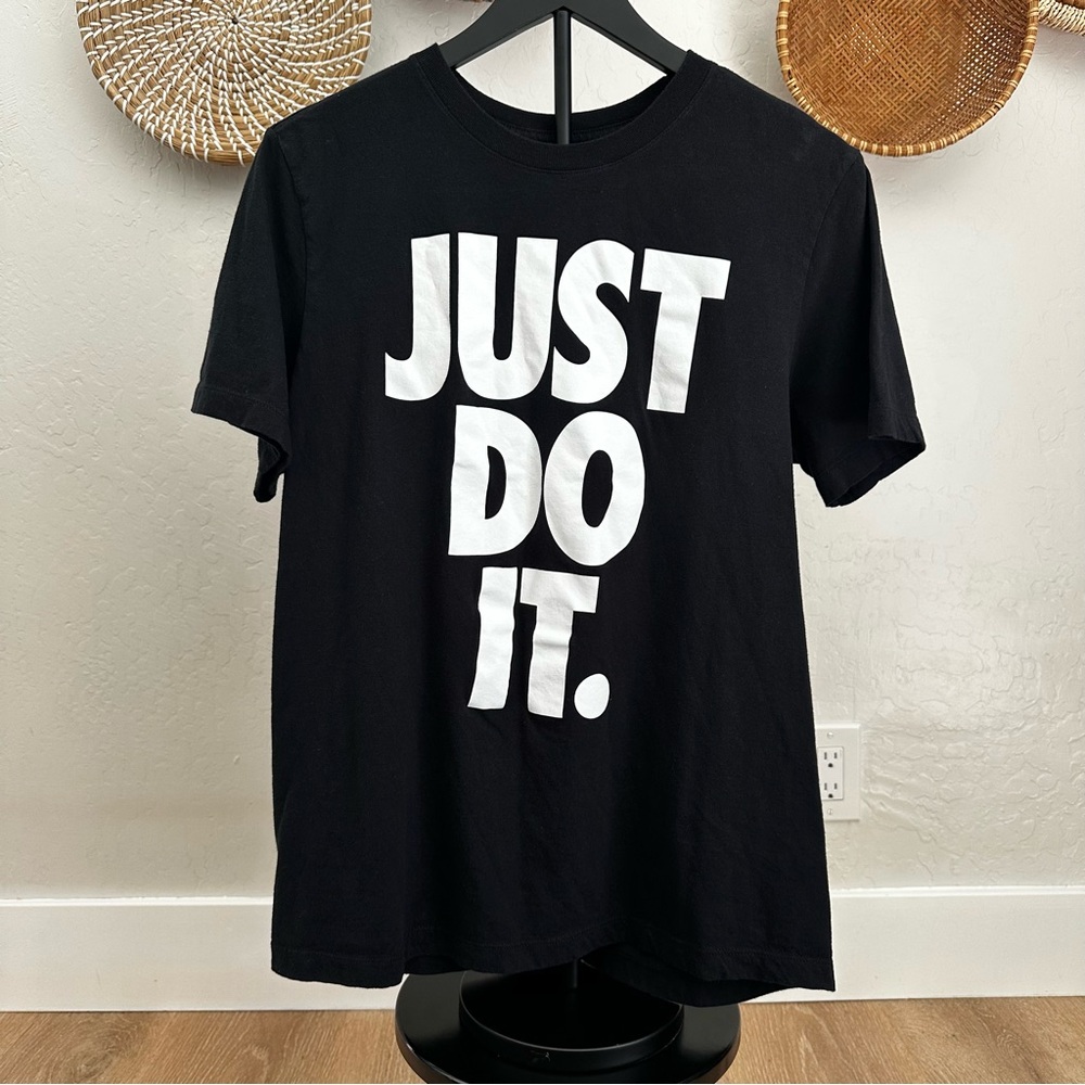 Men’s Nike Black Tee with White “Just Do It” Logo. Size Medium.